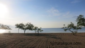 Sandstrand am Matema Beach