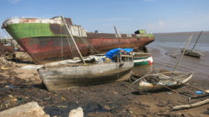 hafen-von-mahajanga-schiffe-2