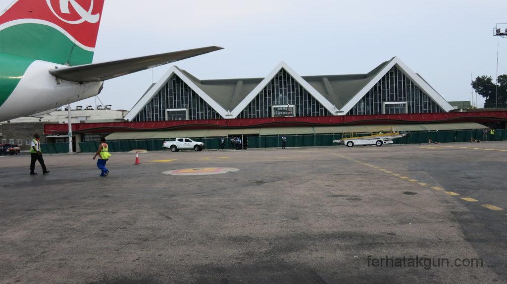 Landung Ivato Airport