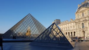 louvre entrance