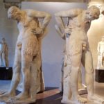 louvre men searching penis