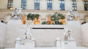 louvre sculptures