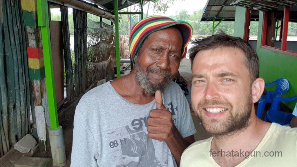 Nieuw-Nickerie - Mit Rasta am Markt