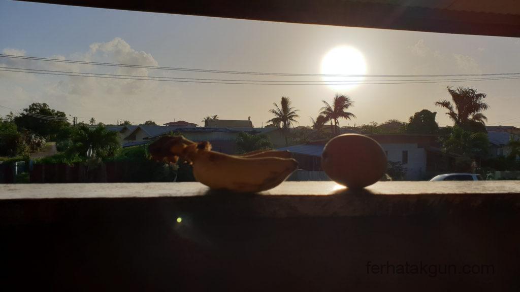 Nieuw-Nickerie - Frühstück auf der Terasse