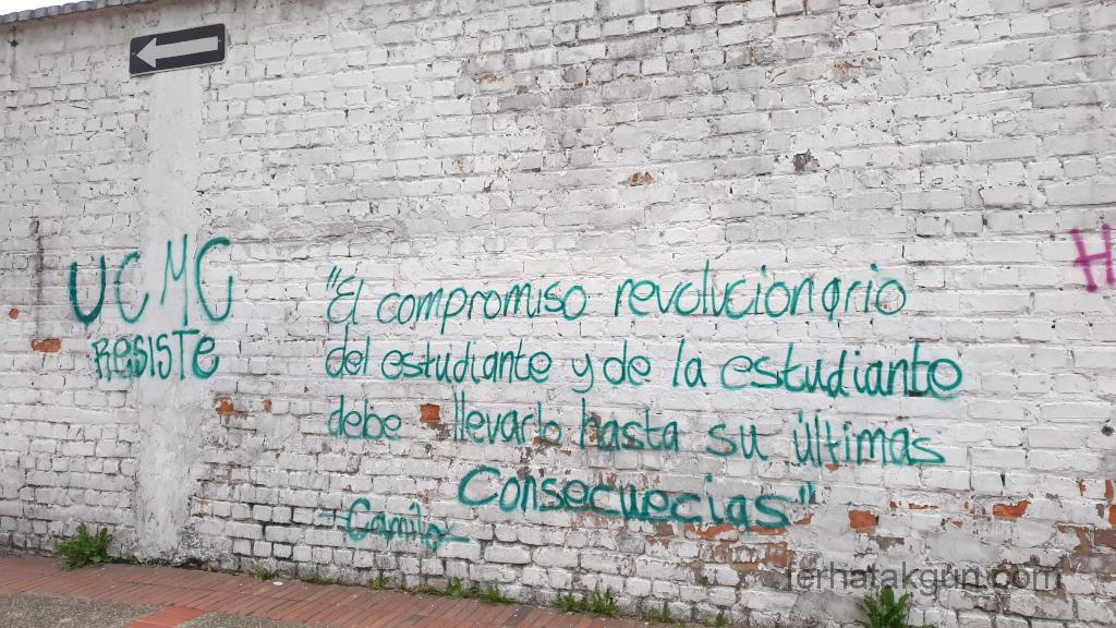 Bogota - Protest Spruch auf Wand
