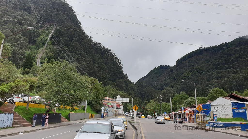 Bogota - Monserrate unten am Fuß