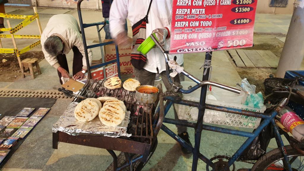 Bogota - Street Food Arepa