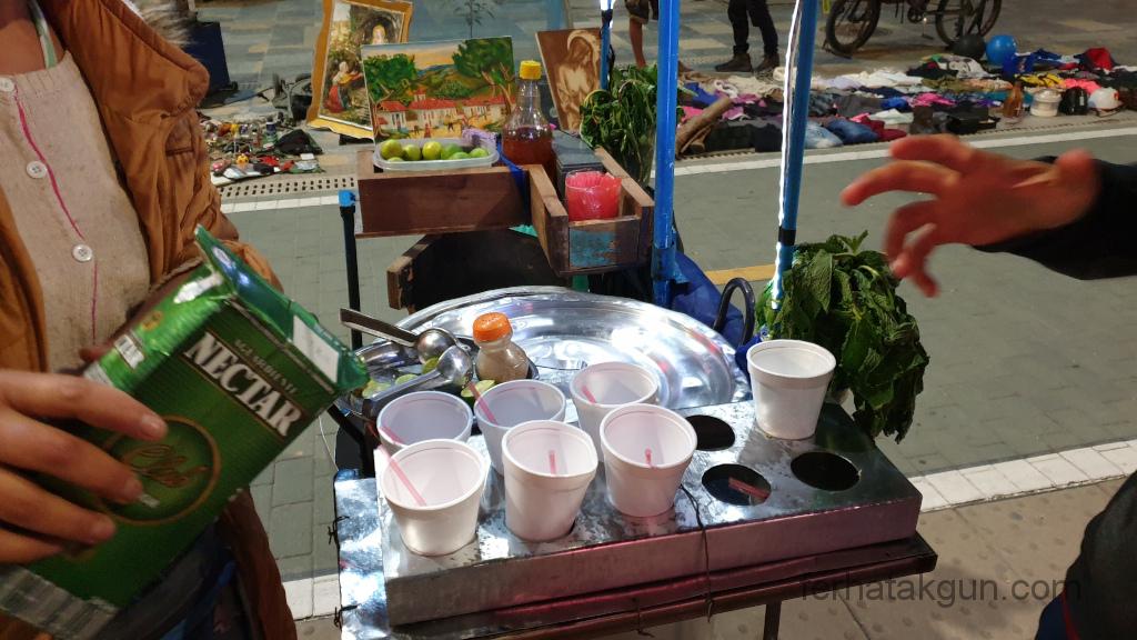 Bogota - Street Food Canelazo