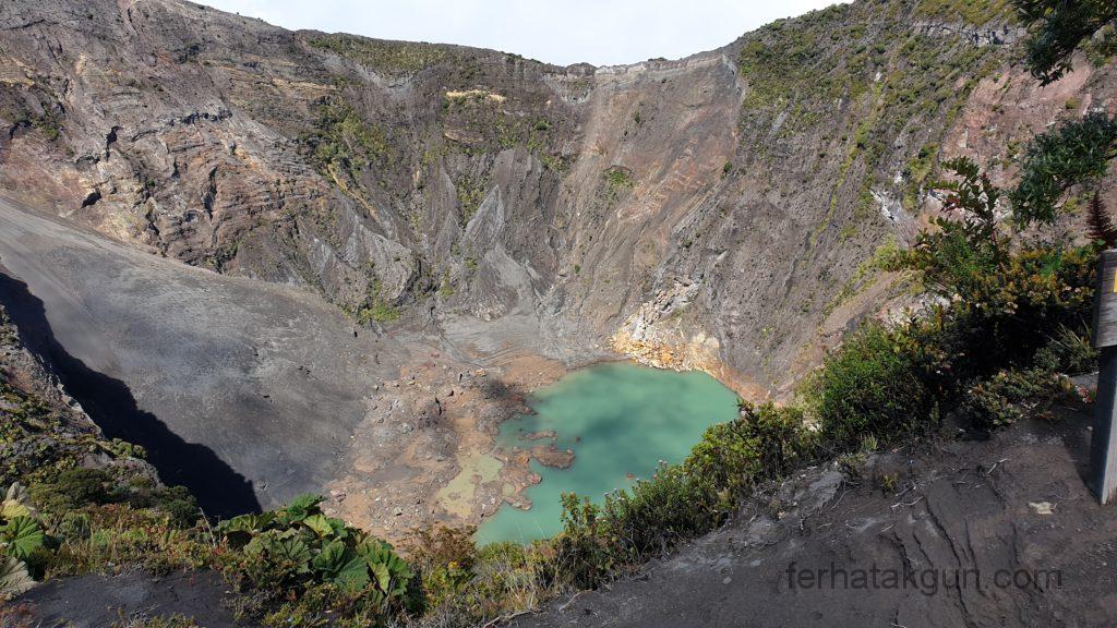 Cartago - Volcan Irazu