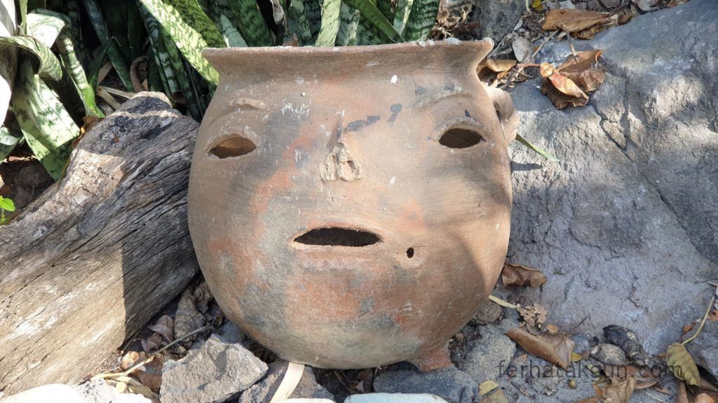 Nicaragua - Ometepe - Keramik Gesicht