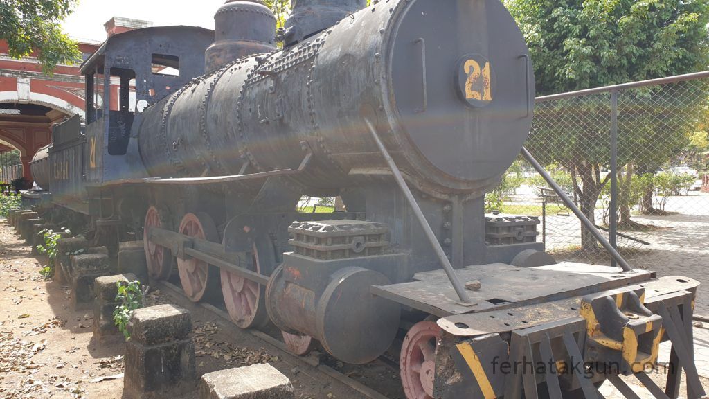 Granada - Alter Bahnhof - Zug